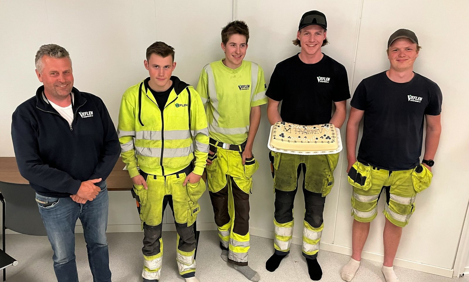 Erik Haugen og nye medarbeidere.